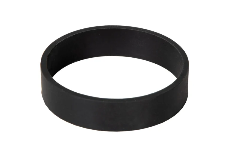 CARLYN ring