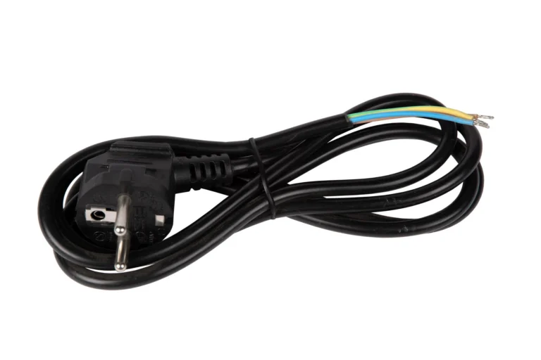 CABLE WITH PLUG